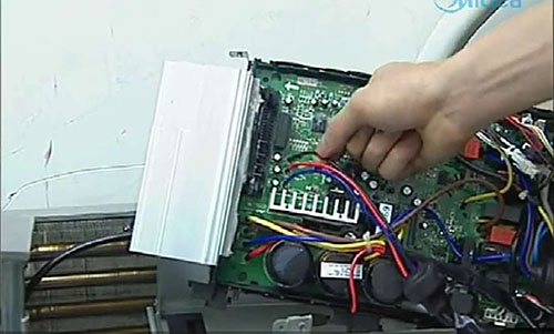 麻章美的空调电话是多少